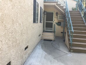 Building Photo - 4933 Cahuenga Blvd