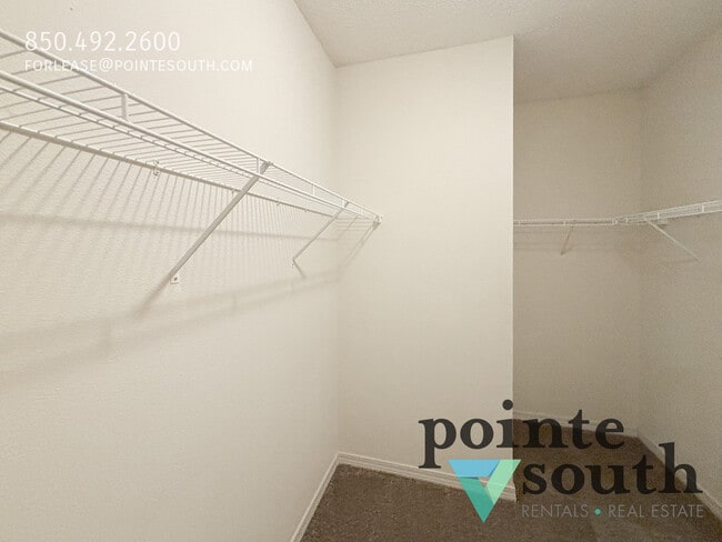 Building Photo - 12953 Churchill Dr