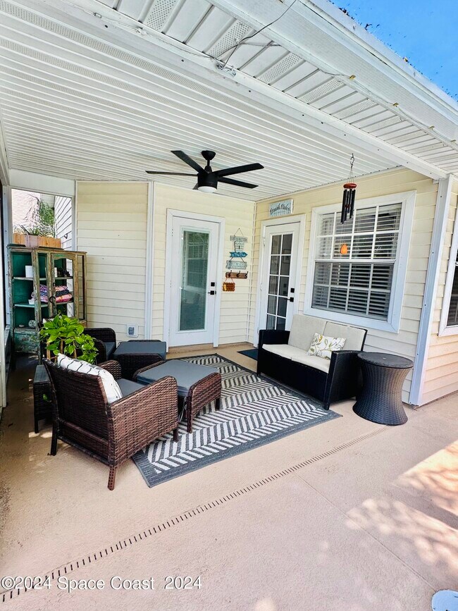 Building Photo - 1601 Pga Blvd