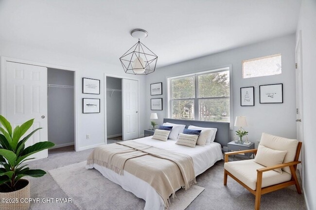 Foto del edificio - 8475 Bumble Bee Way