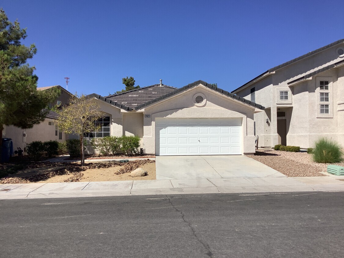 Primary Photo - 7421 Flat Rock Street