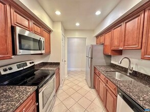 Building Photo - 141 Green Turtle Ln