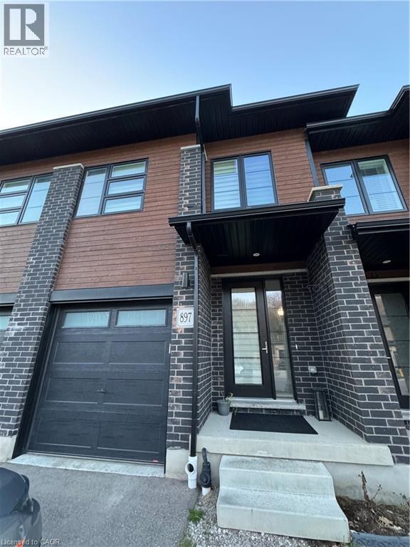 Building Photo - 897 Robert Ferrie Dr