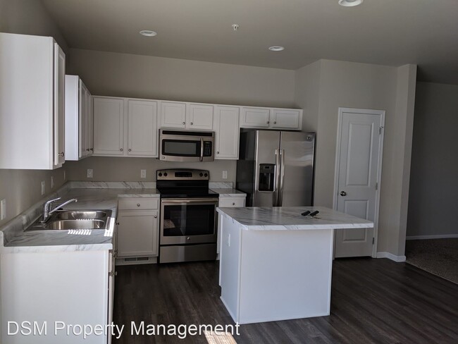 Building Photo - 6837 Jack London Dr