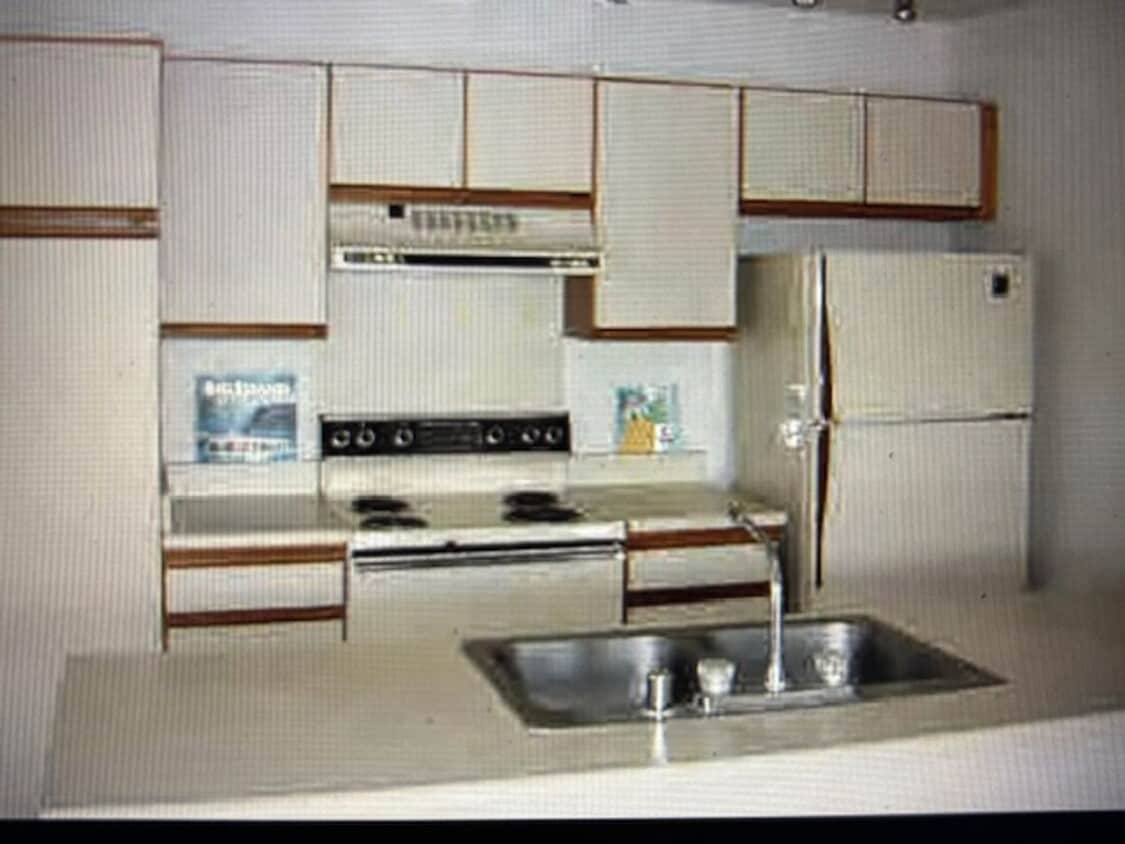 Primary Photo - 2 Bedroom / 2 Bath Condo on Golf Course