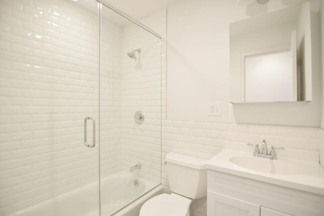 Foto del edificio - 264 Edgewater St