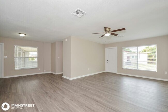 Foto del edificio - 3019 CLAY CIRCLE, SARASOTA, FL 34234