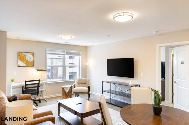 Building Photo - 602 Laconia Cir