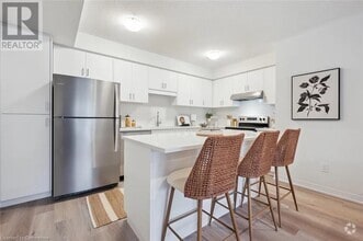 Building Photo - 99 REVERIE Wy