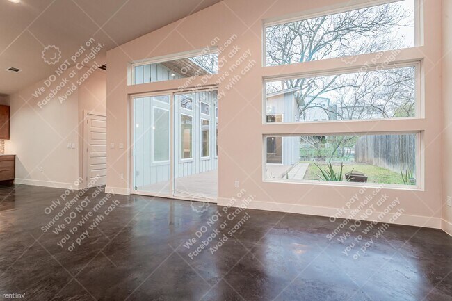 Foto del edificio - 3 br, 2 bath House - 1404 Cometa St