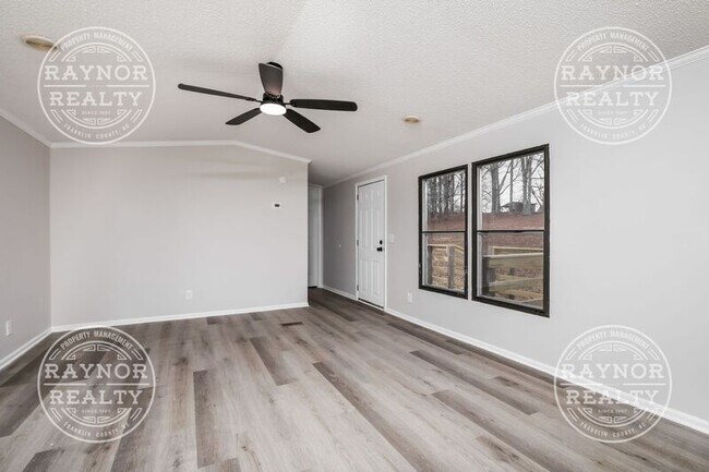 Foto del edificio - 72 Abbey Way