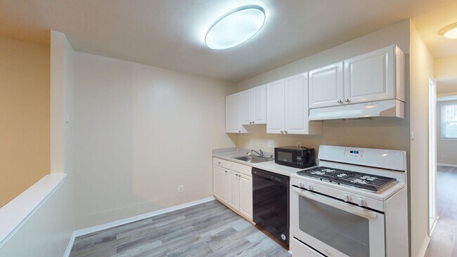 Interior Photo - Newport Village