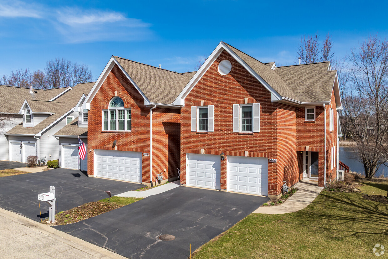Primary Photo - Ethan's Glen Townhome Community
