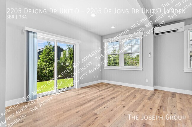 Foto del edificio - 2205 DeJong Dr
