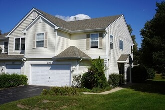 Building Photo - 2136 Orchard Ln