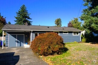 Building Photo - 415 NE 128th Ave