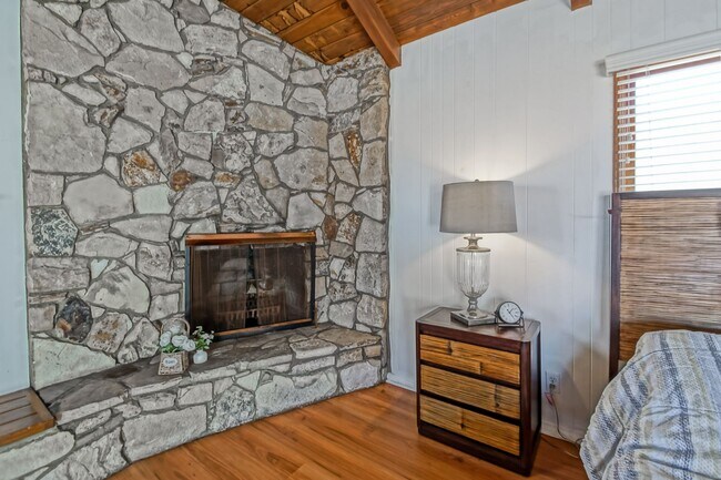 Foto del edificio - 2338 W 239th St