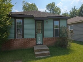 Building Photo - 7023 Chippewa Blvd