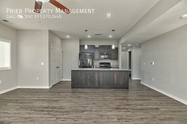 Foto del edificio - Parkview Apartments - Available September ...