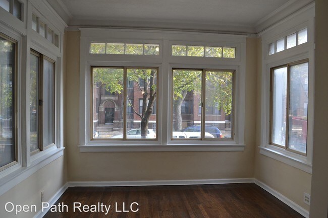 Building Photo - 4820 N Albany Ave