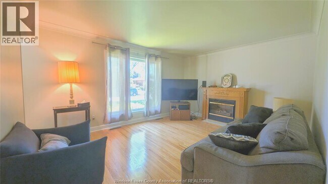 Photo du bâtiment - 2517 Armstrong Ave