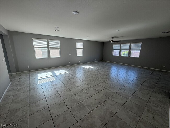 Building Photo - 9757 W Meranto Ave