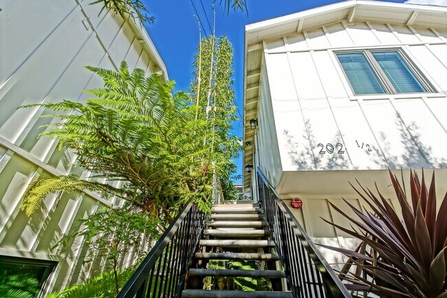 Foto del edificio - 202 Whiting St