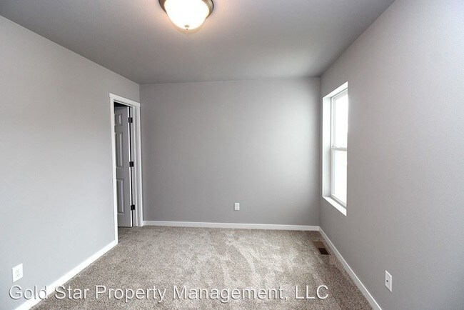 Building Photo - 3 br, 2.5 bath House - 4306 Serenity Court