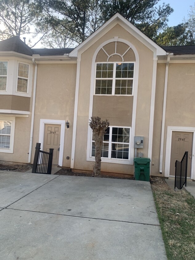 Photo - 2949 Fields Dr (Stonecrest, GA)