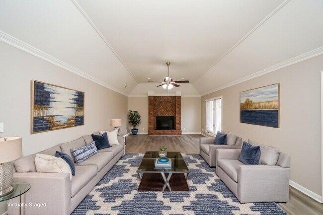 Foto del edificio - 6404 Evergreen Dr