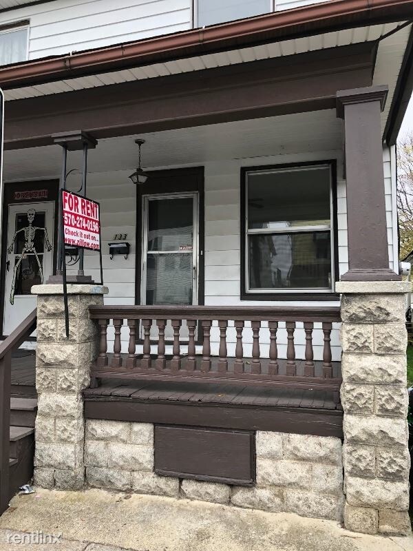 Primary Photo - 3 br, 1 bath Apartment - 133 N 5th St