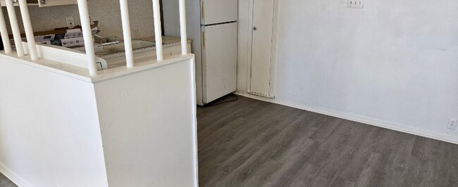 Foto del edificio - 414 E Avenue A