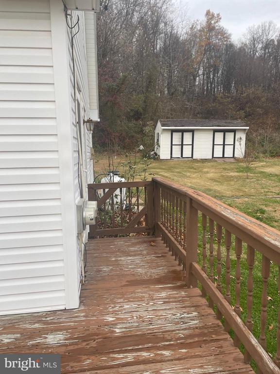 Foto del edificio - 695 W Kings Hwy