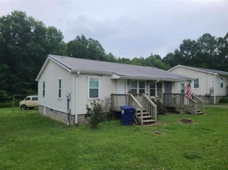Primary Photo - 1023 McKee Rd