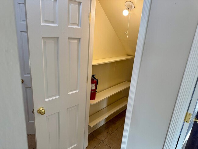 Foto del edificio - 122 York Haven Dr