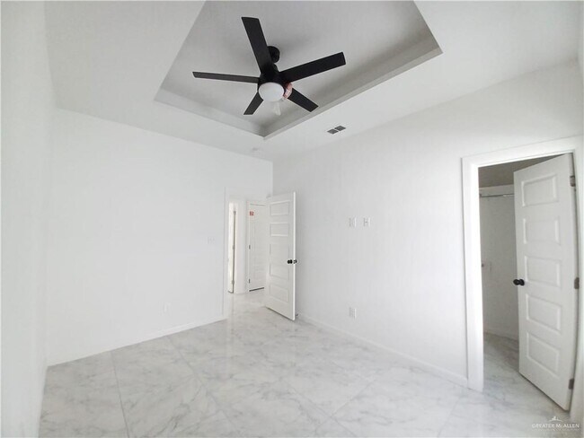 Foto del edificio - 9303 N 59th Ln