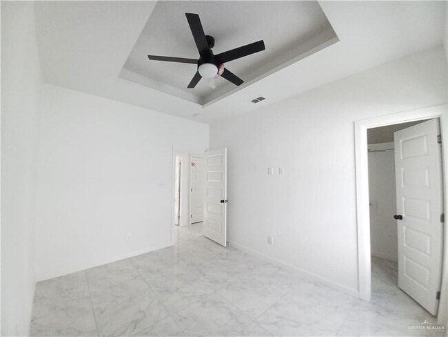 Building Photo - 9303 N 59th Ln