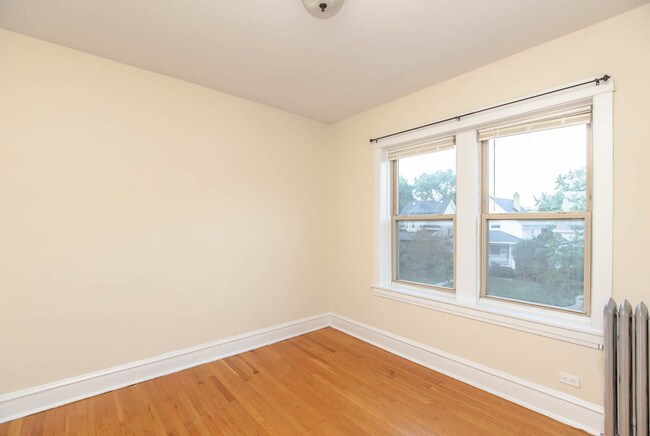 Foto del edificio - 4903 W Cullom Ave