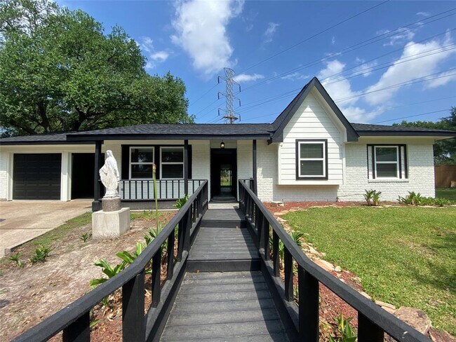 Building Photo - 2519 Peppermill Rd