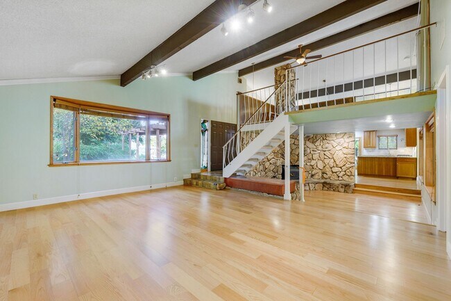 Building Photo - Beautiful 3 Bedroom home in Stonegate