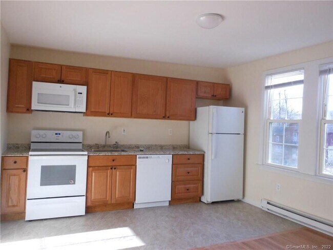 Foto del edificio - 277 Whisconier Rd