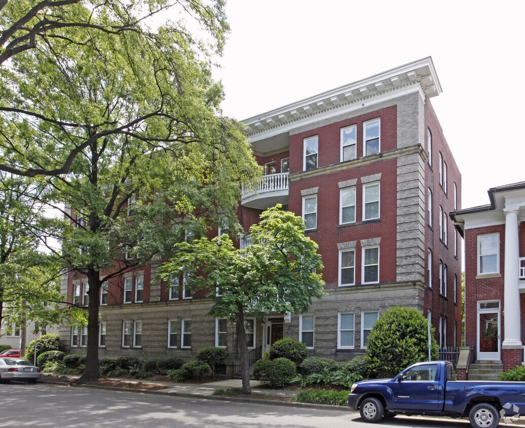 817 Manteo St, Norfolk, VA 23507 Apartments in Norfolk, VA