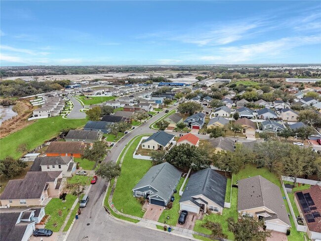 Foto del edificio - 519 Winthrop Pl