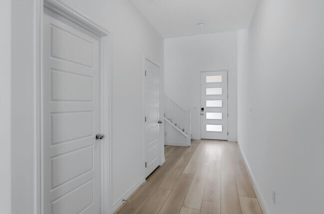 Foto del edificio - 2023-Built Liberty Floorplan-NEXT-GEN Suite w/3338 sq ft living space w/5 BR’s, 4 1/2 BA's, 3 car...