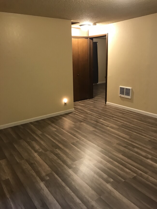 Building Photo - 1111 Willow St