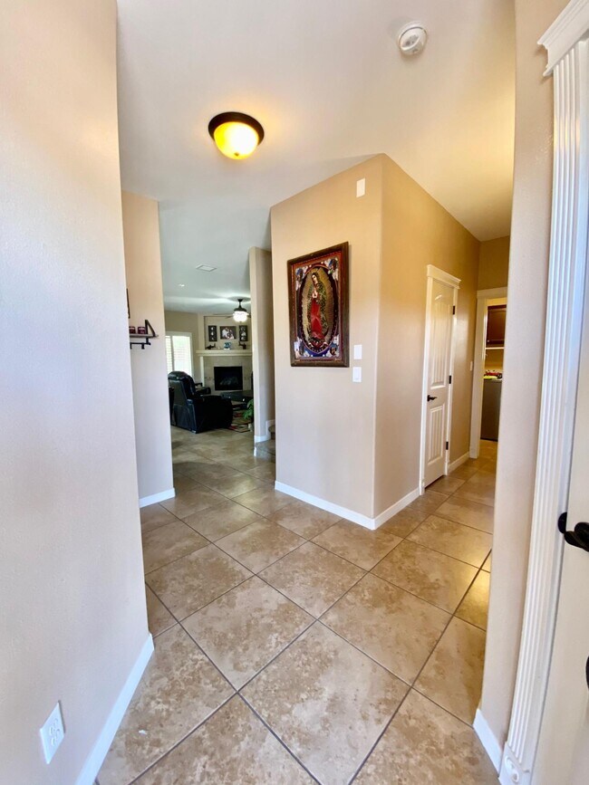 Building Photo - 3001 Cedar Creek