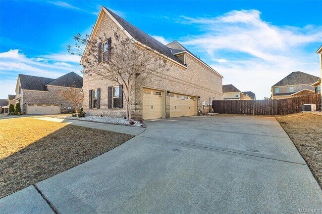 Foto del edificio - 1421 Tullahoma Dr