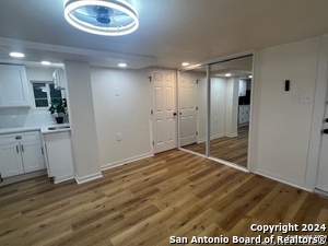 Foto del edificio - 136 E Mulberry Ave