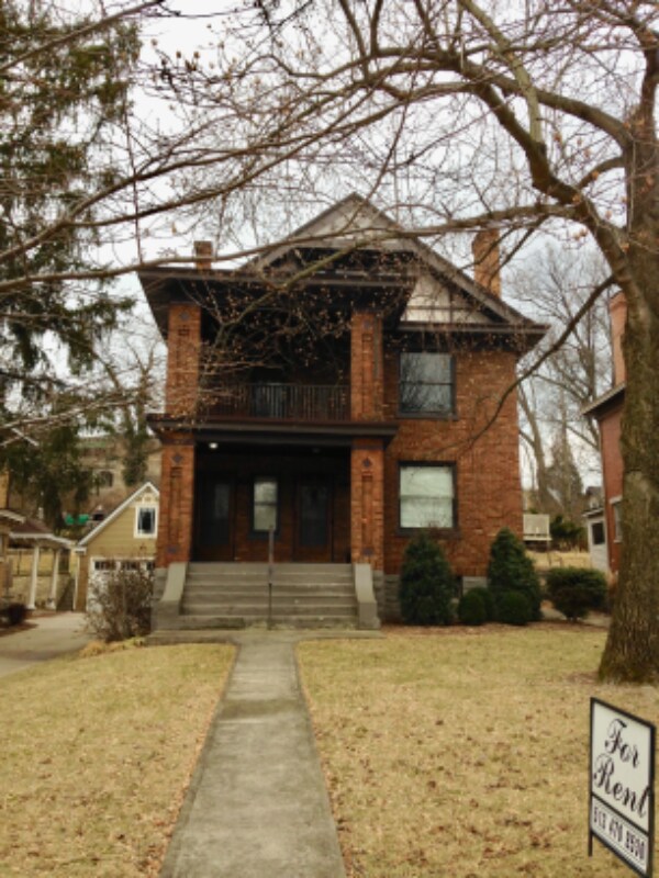 Primary Photo - 1320 Edwards Rd