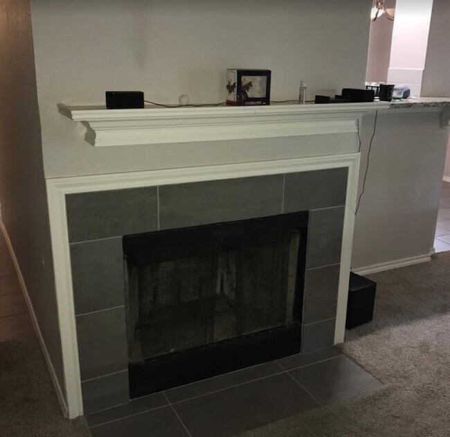 Building Photo - 1225 Cir View Ct